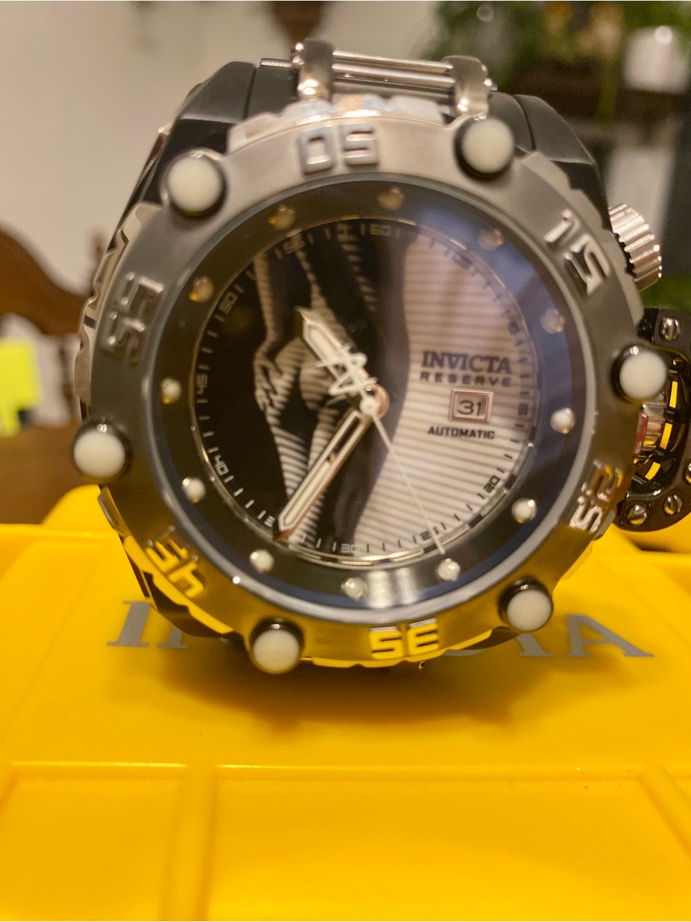 Invicta reserve flying fox automatic time piece - Picture 6 of 10